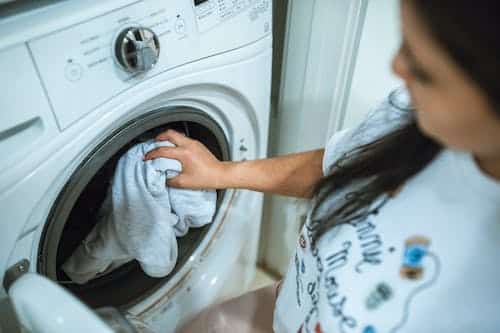 The Ultimate Guide on How to Clean Your Washing Machine