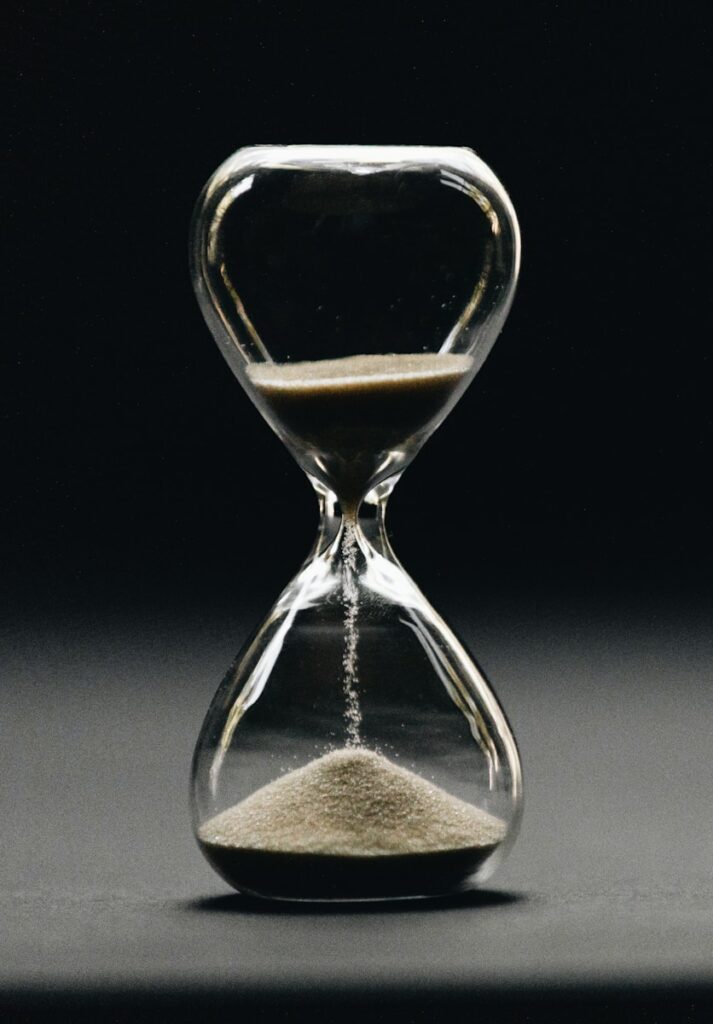 clear hour glass