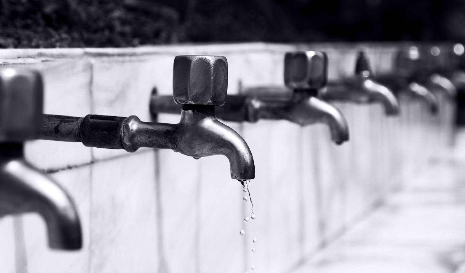 leaking outdoor faucet