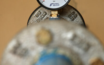 What’s Causing Your Low Water Pressure? 7 Common Culprits