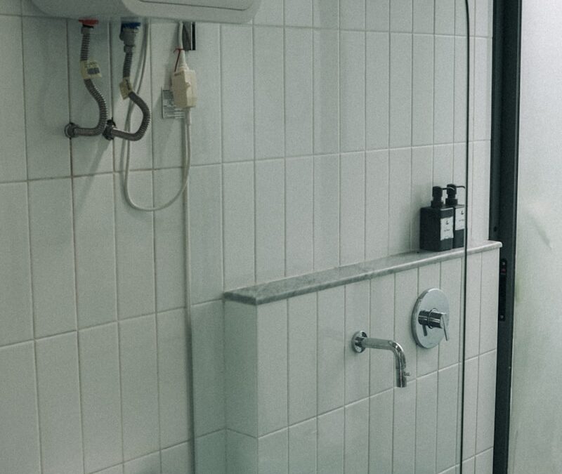 Water Heater Replacement in Linthicum & Glen Burnie: Signs It’s Time Before Cold Weather Hits