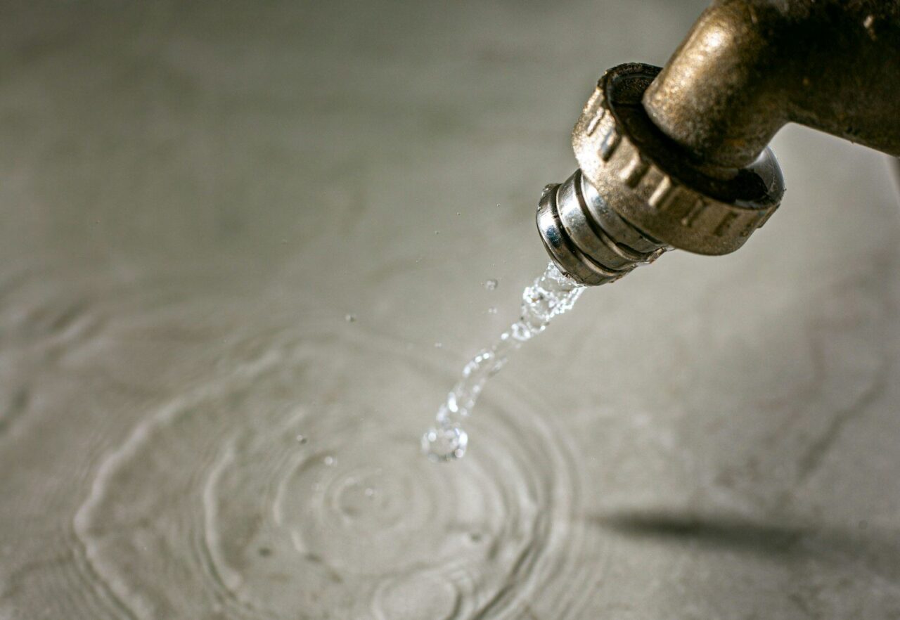 How to Fix a Leaky Outdoor Faucet - A Homeowner's Guide - Maryland ...