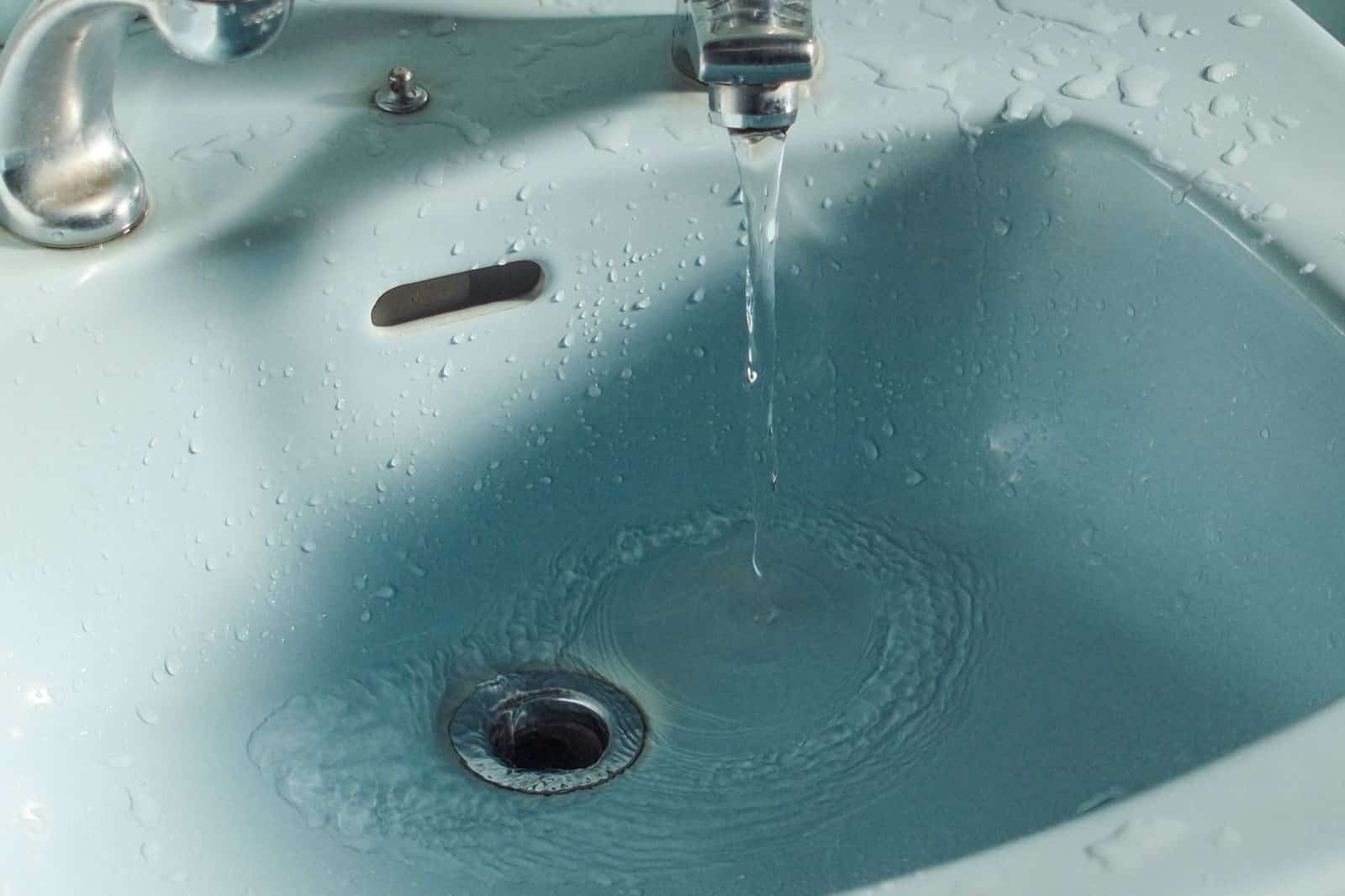 Photo by actually_jet snake a drain